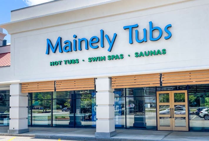 Exterior Photo of Mainely Tubs Showroom in Hanover