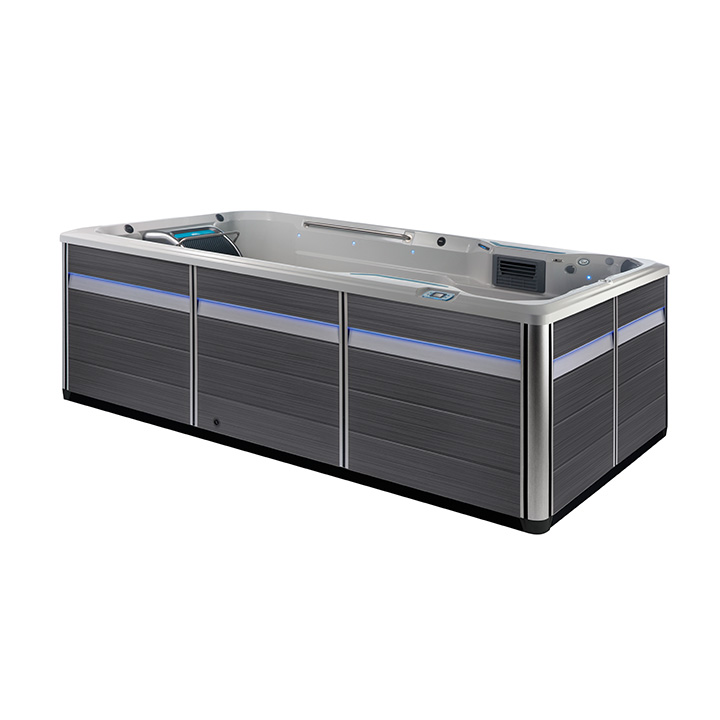 E500 Swim Spa in Ice Gray and Gray